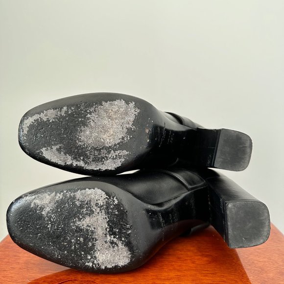Saint Laurent Black Leather Ankle Boot - Picture 6 of 13